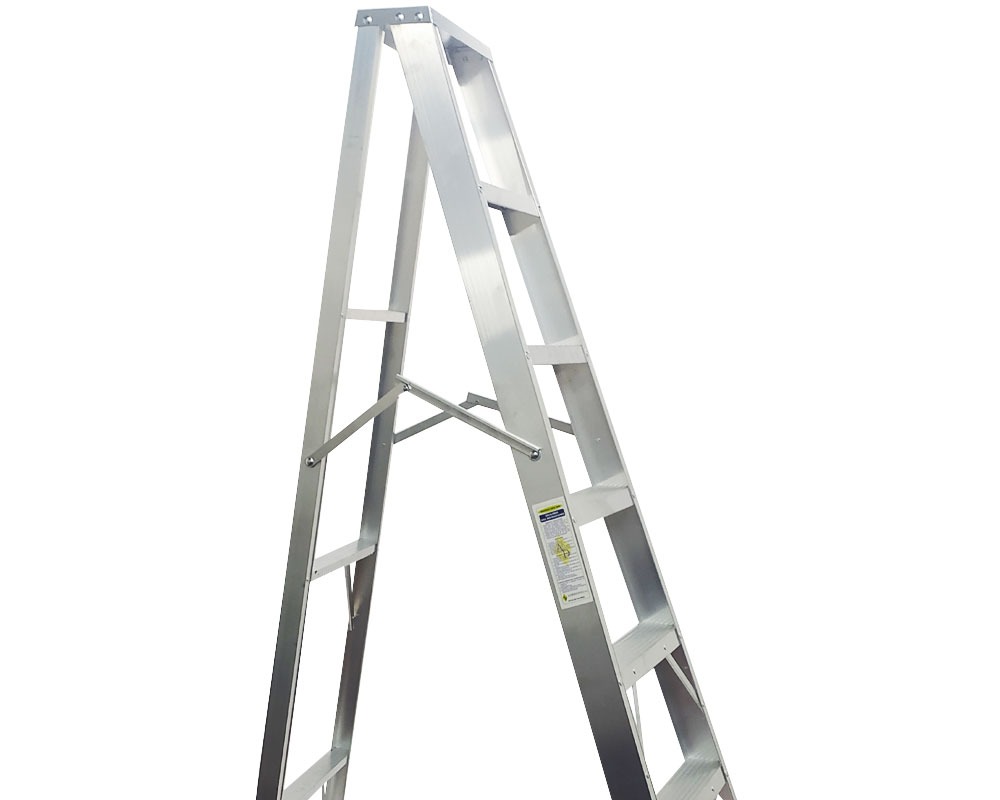 https://www.vialambre.com/wp-content/uploads/2022/11/02-36350-Escalera-tipo-tijera-7-pasos-Aluminio-sencilla.jpg