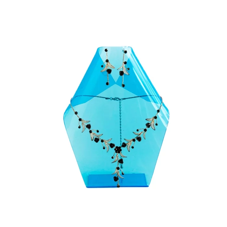 Exhibidor para collares