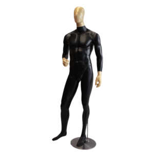Maniquí de hombre negro