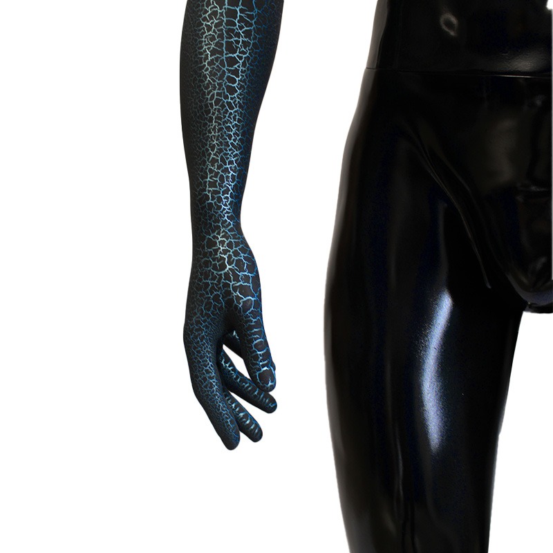 45759-004 Maniquí hombre 212 androide craquelado negro azul